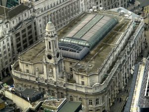 c 2 800px-Royal_Exchange_from_above