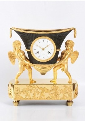 French Empire Ormolu Bronze Urn Putti Clock 1800