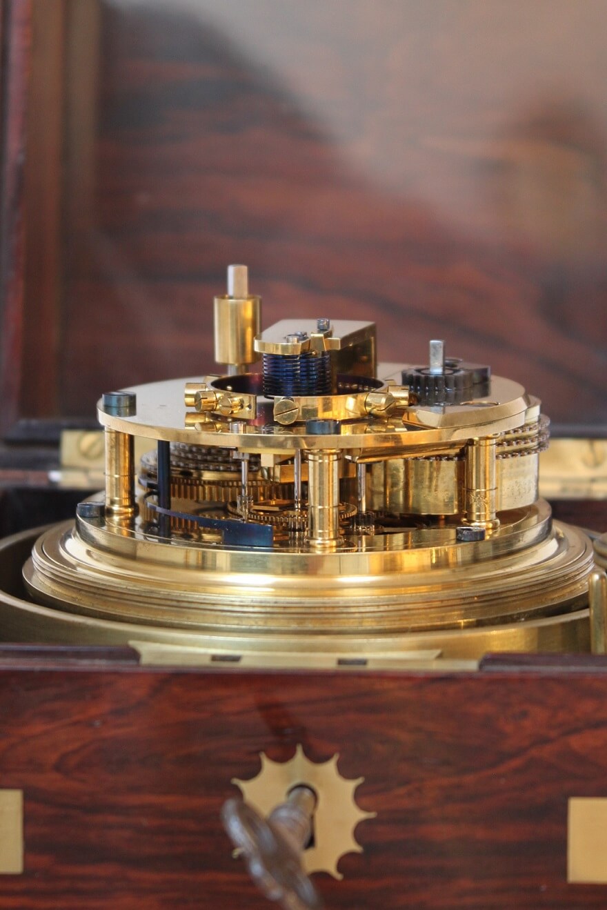 English-chronometer-rosewood-Molyneux-antique clock-instrument-maritime