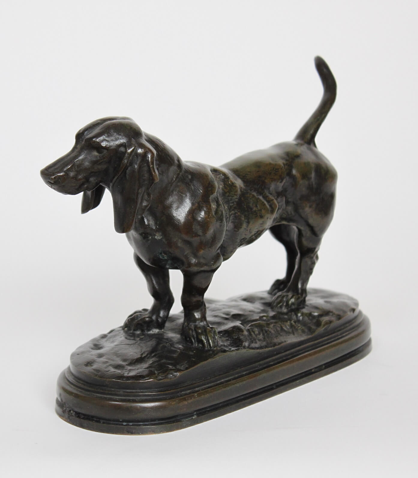 French-Bayre-Barbedienne-sculpture-dog-Basset-bronz