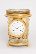 French-gilt-bronze-ormolu-urn-mantel-antique-clock-Empire