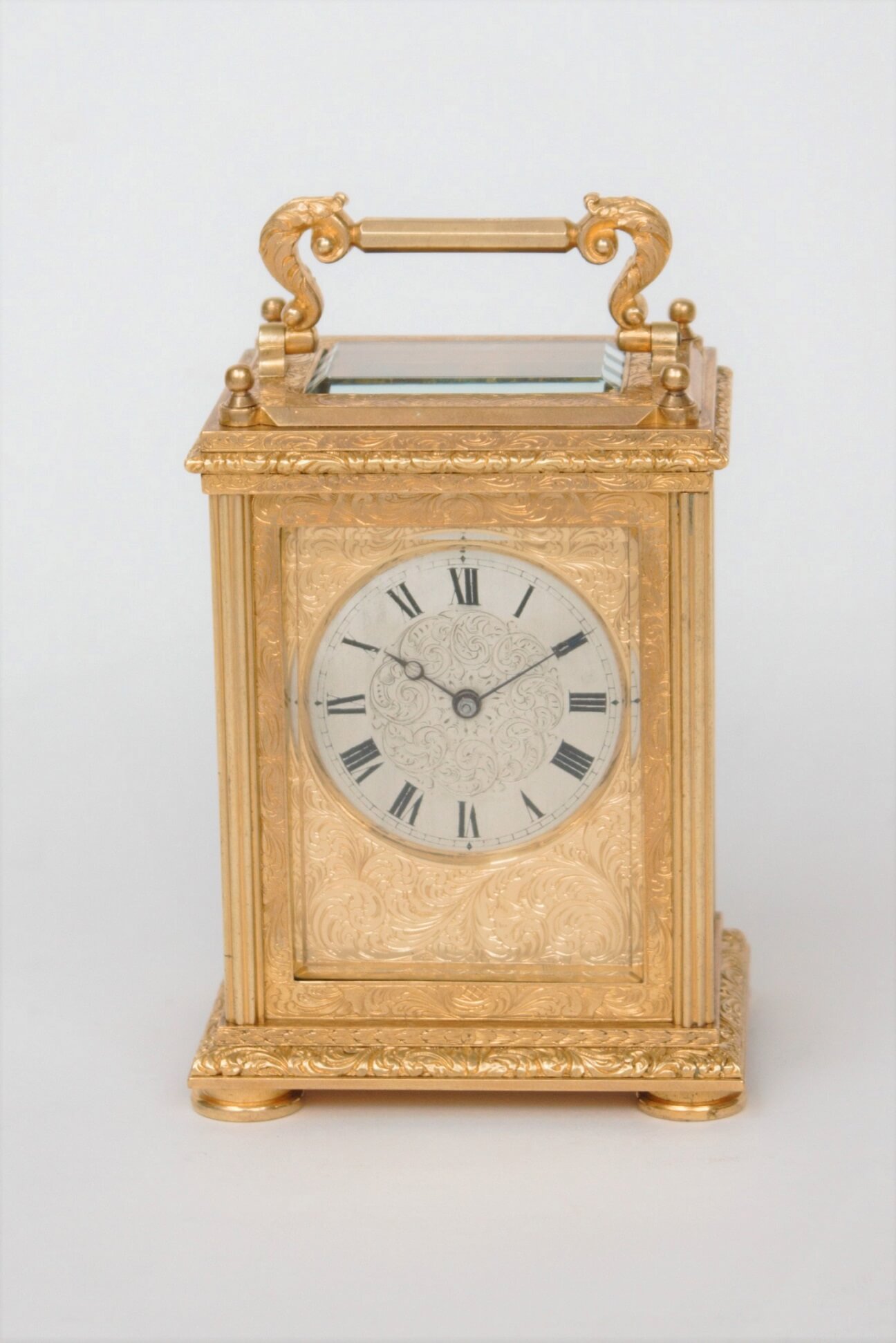 english-engraved-gilt-brass-blue john-carriage-antique-travel-clock-London-barwise-cole-