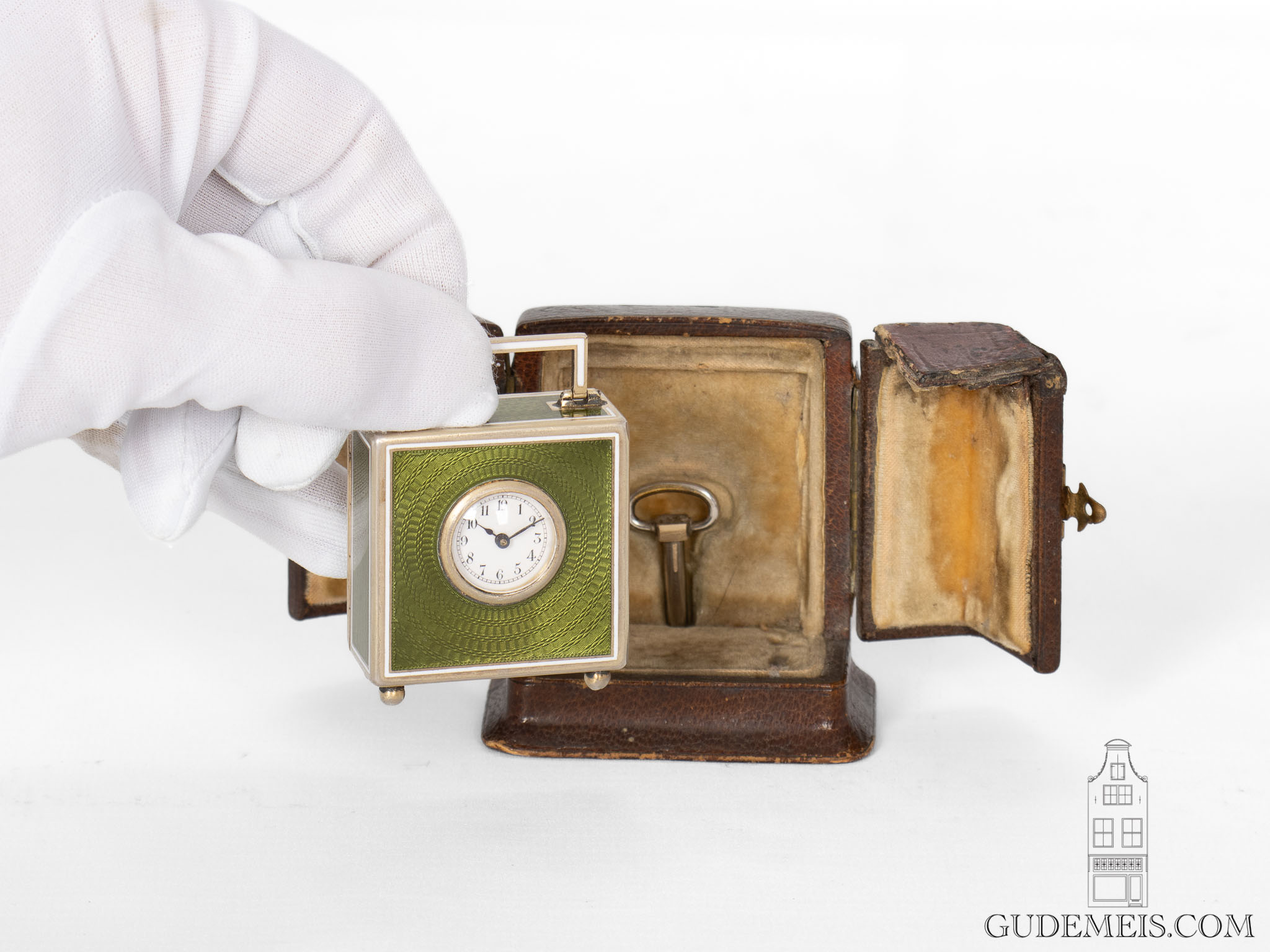 subminiature-swiss-sterling-silver-green-translucent-enamel-guilloche-art-deco-travel-clock-