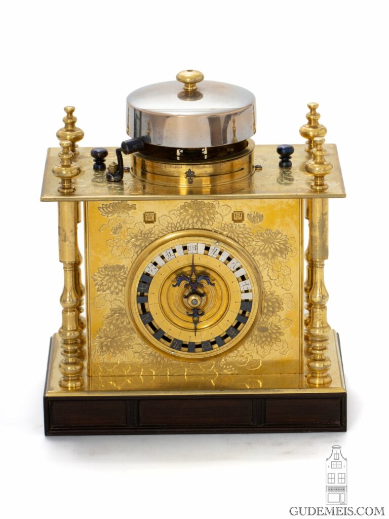 Japanese-wisteria-enraved-brass-chrysantemums-striking-temporal-hours-Makura-Dokei-table-clock-