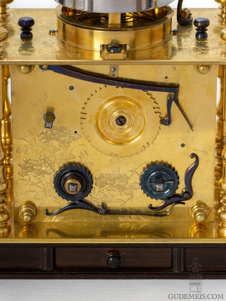 Japanese-wisteria-enraved-brass-chrysantemums-striking-temporal-hours-Makura-Dokei-table-clock-